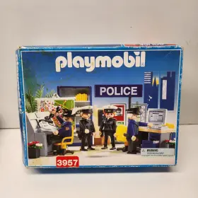 Geobra 008789039576 Vintage 1997 Playmobil 3957 Police Station Headquarters Open Box