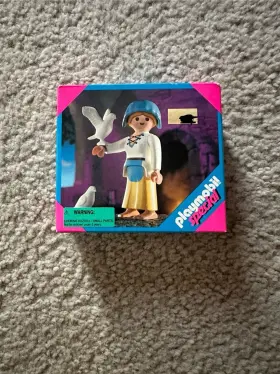 4526 Geobra Playmobil #4526 Bird Maiden Knights Castle King Queen Medieval Nib