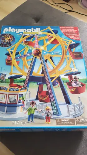 5552 Playmobil 000309397135 Ferris Wheel Carnival Set Ticket Stand Lights Up