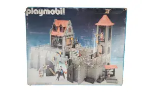 Playmobil 008789034502 3450 - Knights Castle Playset And Accessories 1985