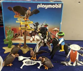 Playmobil 008789037480 Vintage 3748 Bandits Set Complete In Original Box