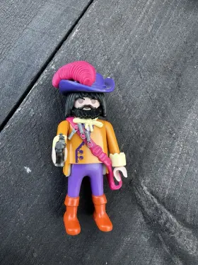 I996 Playmobil 008789038630 New Pirate Figure 3863 Geobra Captain Silversword