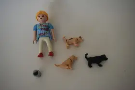 Playmobil 008789046871 Special 4687 Woman With 3 Puppies / Incomplete Negotiating