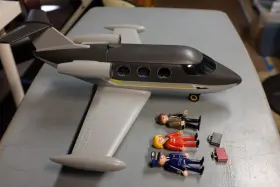 Playmobil 008789056191 5619 City Life Private Jet Rare Learjet Original Owner Clean