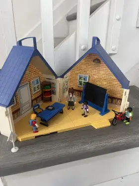 Playmobil 008789056627 City Life Take Along School House Building Set