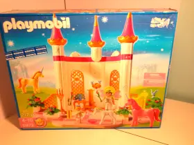 Playmobil 008789058737 Fairy Tale Unicorn Palace 5873 Castle Horse Princess Box New Sealed
