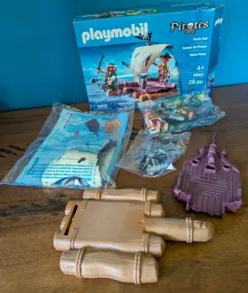 Playmobil 008789066824 Pirate Raft Set 6682 Brand New - Open Box Pirates