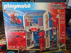 Playmobil 008789094629 - Fire Station 9462 With Bonus Firetruck Used