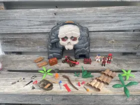 Playmobil 008789701138 Pirates Take-along Skull Island Gold 2007 Some Accessories