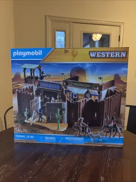 70944 Playmobil 008789709561 Western Set Fort Rocks City Cowboy Sheriff New Boxed