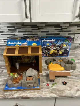 3127 Playmobil 025369057373 Geobra Pirate Treasure Chest 5737 And Pirates Starter Set - Read