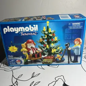 Playmobil 025369057533 #5753 Visit To Santa 2003 Open Box