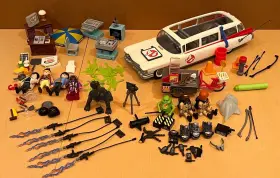 Playmobil 121664306939 Ghostbusters Ecto Car Firehouse Pieces Figures Terror Dog Incomplete