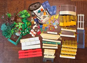 3645 Playmobil 3240/3645 Large Zoo 3240 Blue Marlin Yacht Incomplete Plus Extras Lot Read