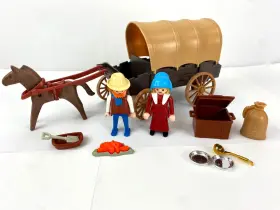 3278 Playmobil Western Settlers Conestoga Covered Wagon #3278 W Couple And Many Items