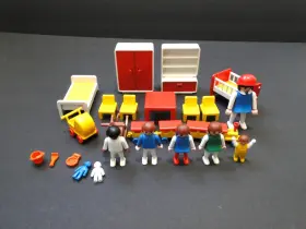 3290 Playmobil Vintage 1986 Childrens Playroom #3290