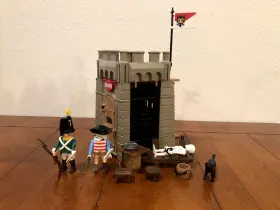 3351 Playmobil Inch Pirates Harbor Prison Tower Almost Complete Vintage