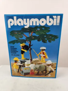 3414 Playmobil Film Crew Baby Elephant Equipment Weapons Vintage New W. Germany