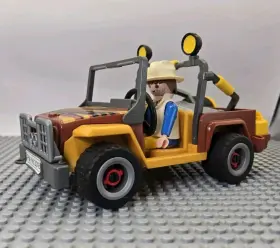4846 Playmobil 3528 Vintage Safari Truck 3018 Jeep Adventure Crawler