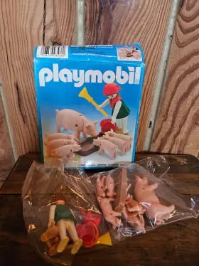 3566 Playmobil New Vintage 1980 S - Art.no Farmer And Pigs