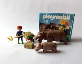 3639 Playmobil Zookeeper And Hippos. Retired. Complete Set W Box