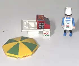 3848 Playmobil #3848 Vtg 1996 Hot Dog Stand Cart And Vendor Figure