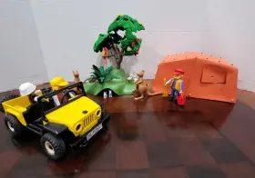 3893 Playmobil Kangaroo Park Kangaroos Keepers Visitor Bonus Jeep And Tent