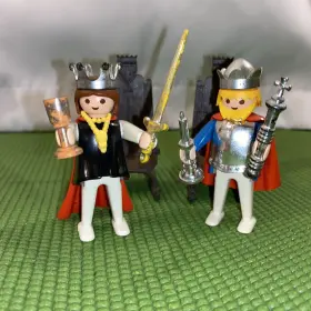 3905 Playmobil King And Queen Medieval Throne Almost Complete- Vintage