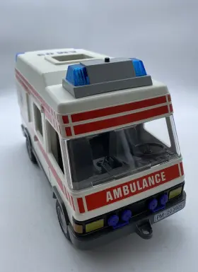 3925 Playmobil Ambulance Rescue Vehicle Hospital