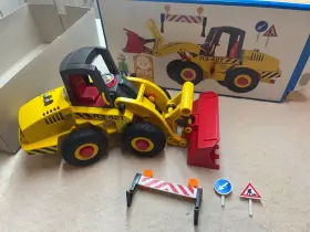 3934 Playmobil #3934 Construction Excavator / Wheel Loader - With Box- Missing Person