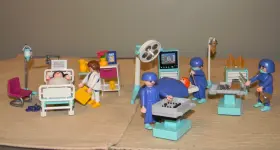 3981 Playmobil 3980/3981 3980 Hospital Room And Operating Diorama Doctor Nurse Cake Top