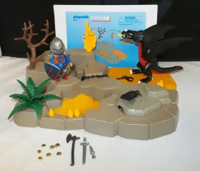 4006 Playmobil Knights Superset Dragons Lair With Figure Weapons And Dragon