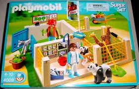 4009 Playmobil # Zoo Clinic Animal Set 100% 4 Family Figures With A Chimpanzee