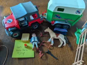 4189 Playmobil - Jeep And Horse Trailer