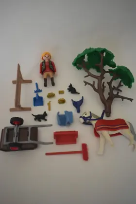 4193 Playmobil Horse Washing Station Play Set Near Complete Negotiating