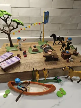 42654 Playmobil Spirit Riding Free Summer Campground Set Incomplete