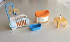 4286 Playmobil Baby Bedroom Lot Replacement Pieces Crib Table Tub Bottle Etc