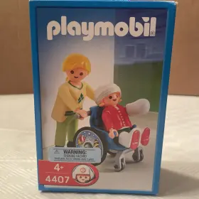 4407 Playmobil Woman And Child In Wheelchair