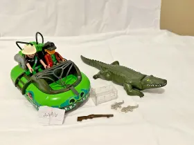 4446 Playmobil Jungle Alligator Hunters Hovercraft Crocodile Building Set