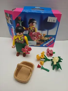 4597 Playmobil 100% Complete Special Flower Girl Florist