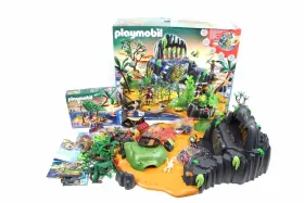 5134 Playmobil Pirate Adventure Island 90% Complete Set