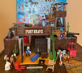5245 Playmobil Western Fort Brave With Manual And Poster Structurally Complete