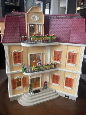 5302 Playmobil Grand Mansion Original Box 99% Complete People House Flowers Read