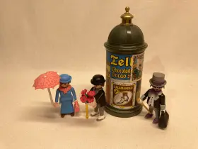 5350 Playmobil Victorian Advertising Kiosk