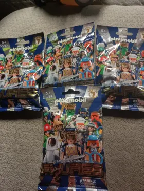 5537 Playmobil Series 7 Mystery Figure 4 Packs