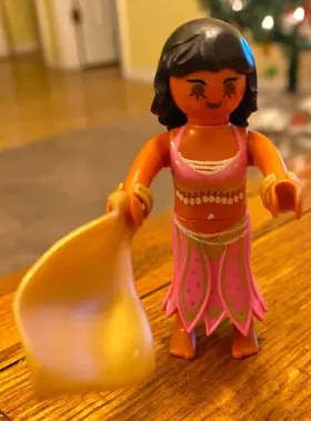 5597 Playmobil Girls Pink Series 8 Belly Dancer Mystery Bag Collectible