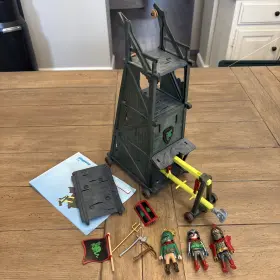 5742 Playmobil Knights Assault / Castle Siege Attack Tower Battering Ram