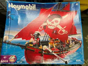 5869 Playmobil Red Corsair Pirate Ship 2008 - New Distressed Retail Box