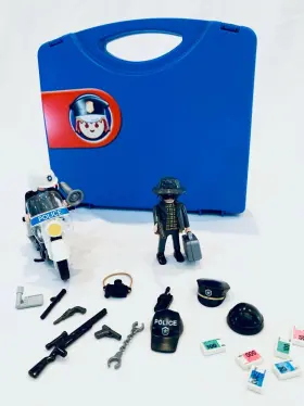 5891 Playmobil Police Carrying Case Complete