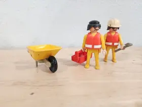 59e21088-f Playmobil Vintage Geobra Figures Toys 1974 Construction Workers